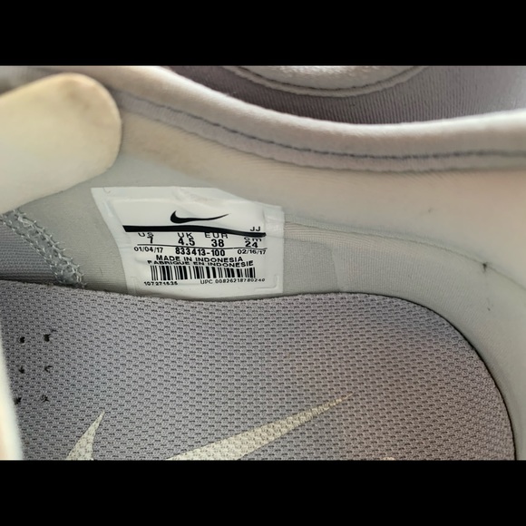 Nike training sneakers - Picture 3 of 4